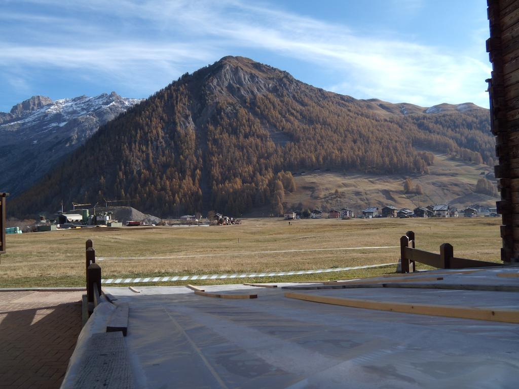 Art Apartments Casa Napell Livigno Exterior photo